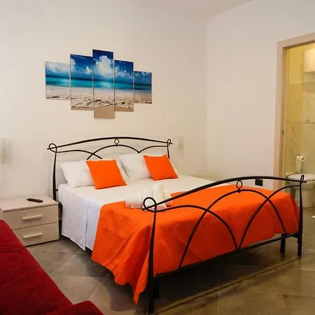 Guest house Lillo Camere-vacanze Torre Lapillo