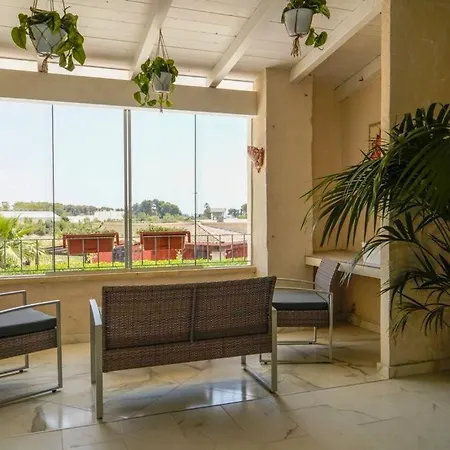 Lillo Camere-vacanze Торре-Лапилло